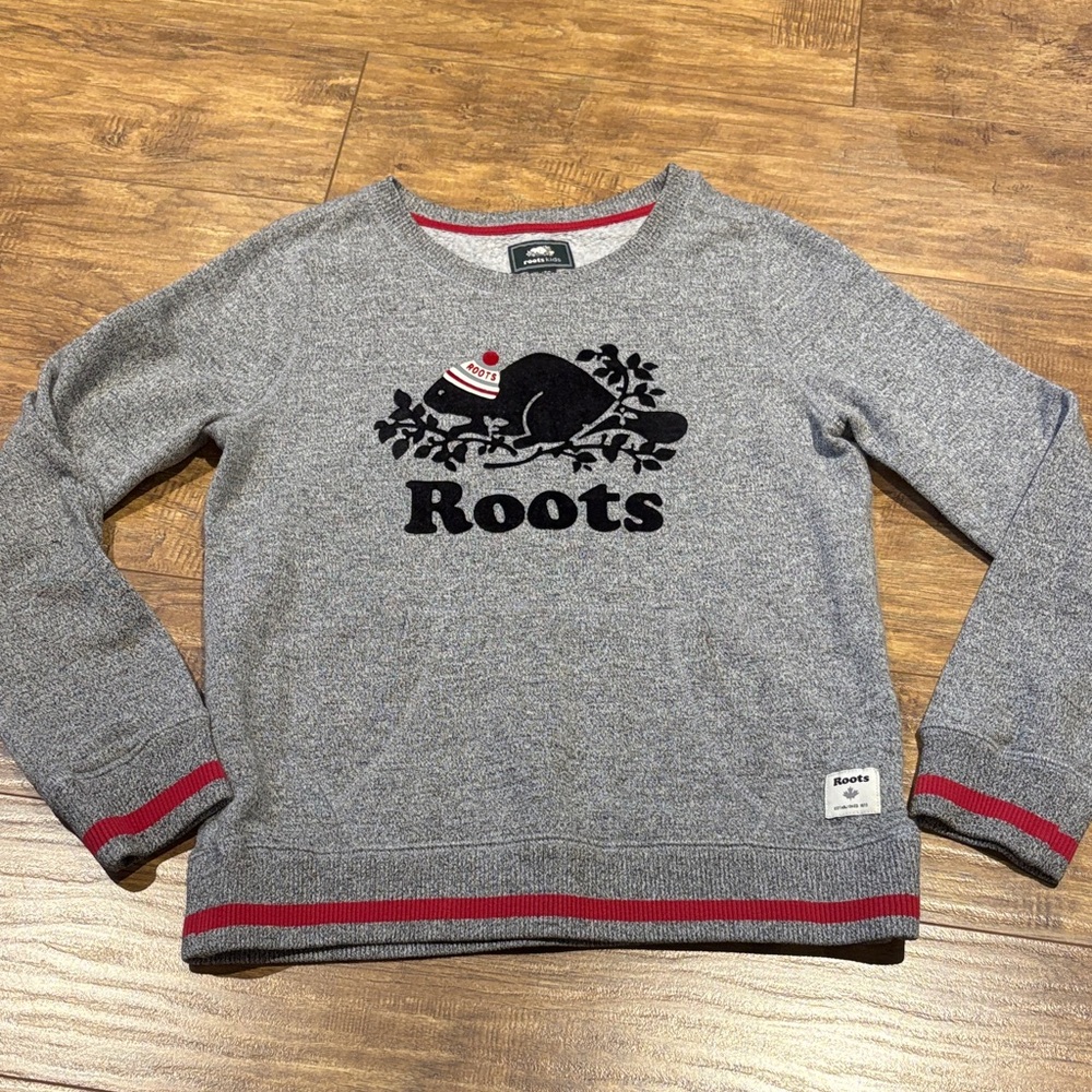 Roots Heather Gray crewneck Sweater with Red Trim